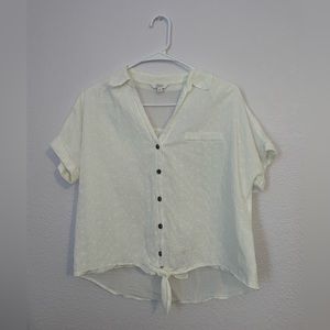 Candie’s White Floral Blouse